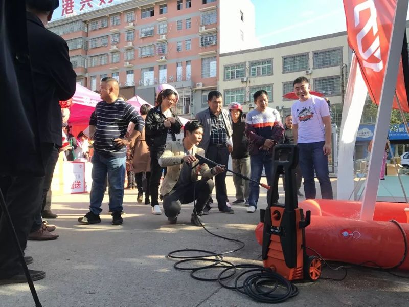 亿力洗车机游戏现场 亿力洗车机游戏现场